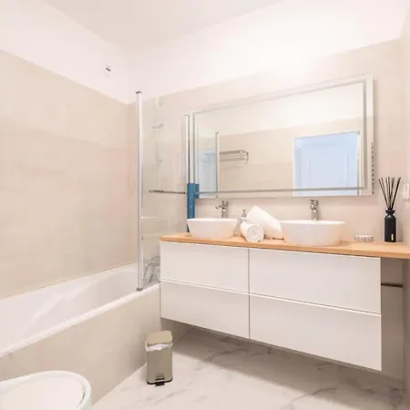Appartamento Résidence Rare ! Superbe 3 Pièces Avec Jardin Face à La - Rare ! Superbe 3 Pièces Avec Jardin Face à La Mae-2143 Cannes