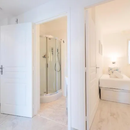 Daire Rare ! Superbe 3 Pieces Avec Jardin Face A La - Rare ! Superbe 3 Pieces Avec Jardin Face A La Mae-2143