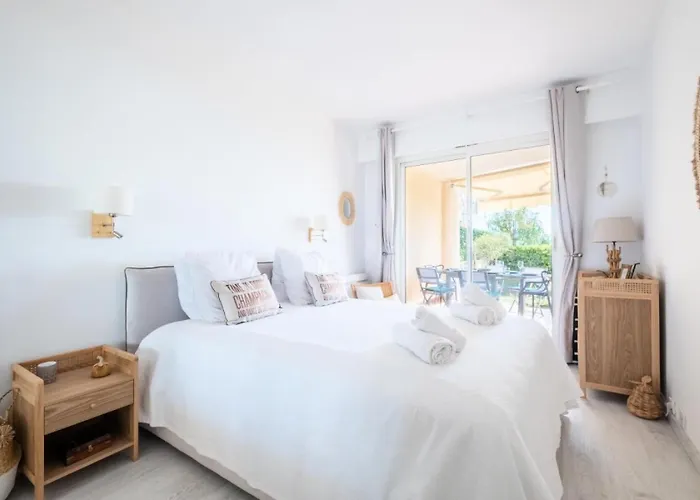 Daire Rare ! Superbe 3 Pieces Avec Jardin Face A La - Rare ! Superbe 3 Pieces Avec Jardin Face A La Mae-2143