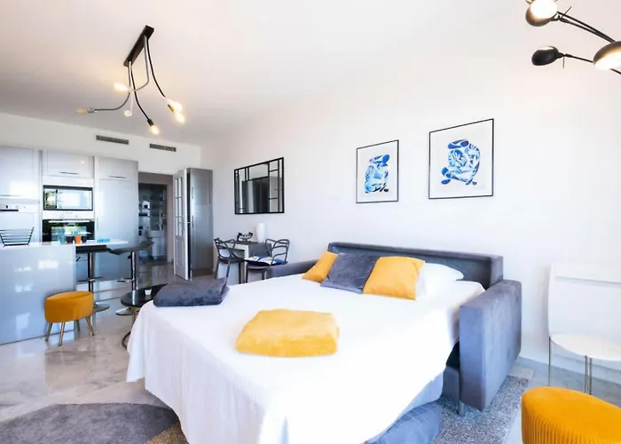 Daire Rare ! Superbe 3 Pieces Avec Jardin Face A La - Rare ! Superbe 3 Pieces Avec Jardin Face A La Mae-2143 *